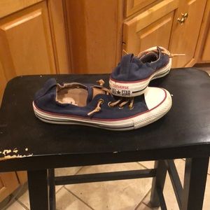 SIZE 7 UNIQUE NAVY CONVERSE SNEAKERS